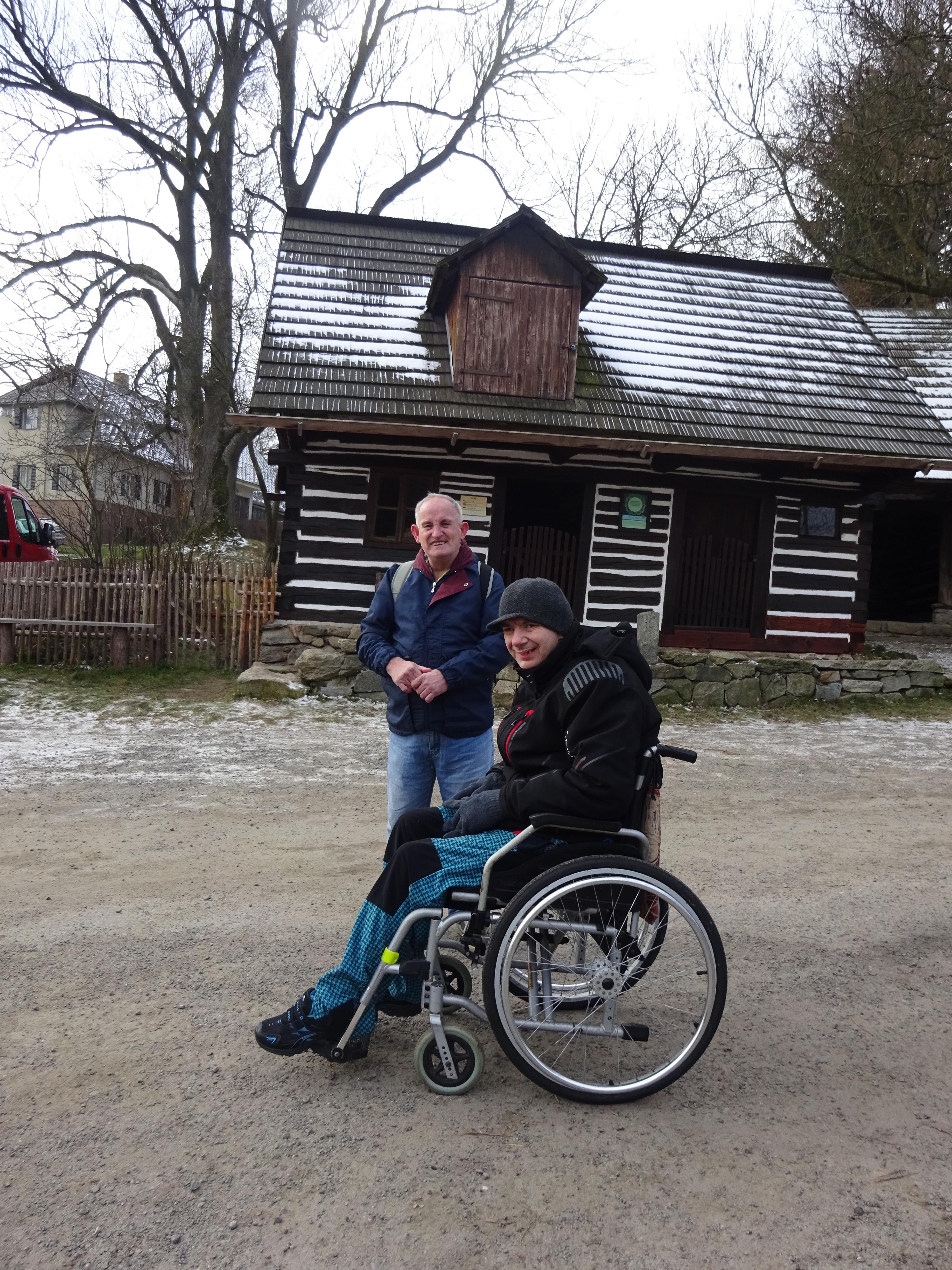 Je sice chladno, ale nám to nevadí, výlet se nám líbí