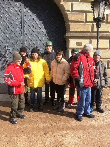 Už jsme všichni, můžeme vyrazit na prohlídku mini zoo