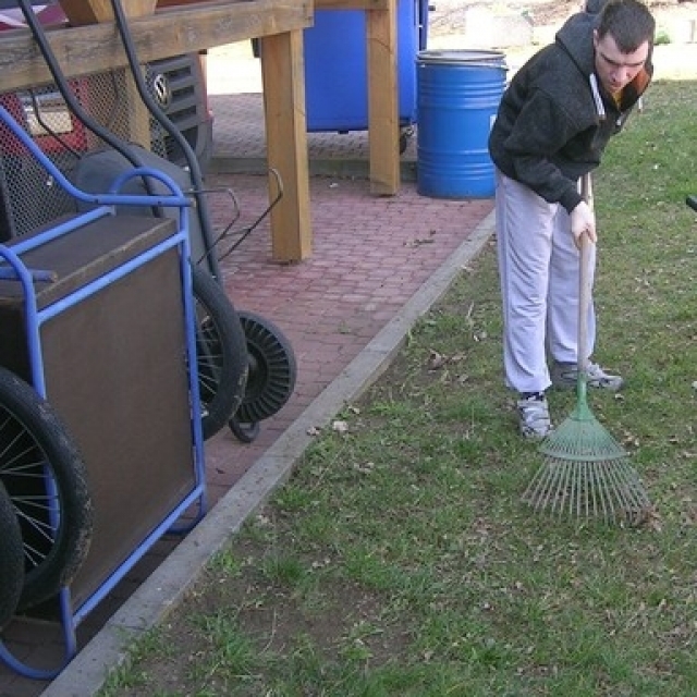 Trávník se musí pořádně provzdušnit