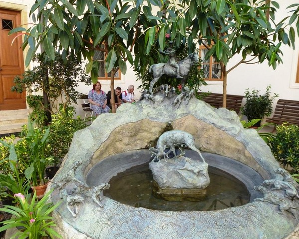 Zámecké nádvoří