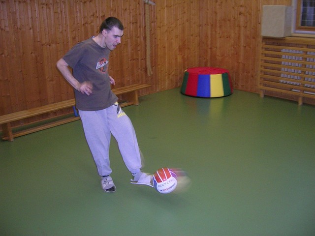 Ještě rozproudíme krev fotbálkem