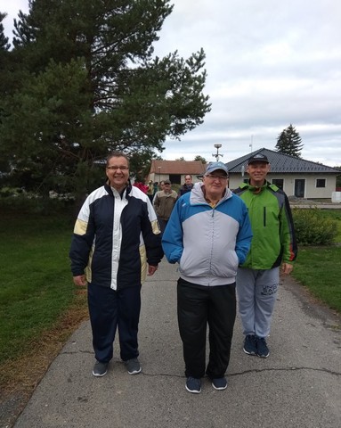 Procházky nás baví